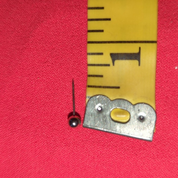 Metallic 1/8" Push Pins - Picture 8 of 10